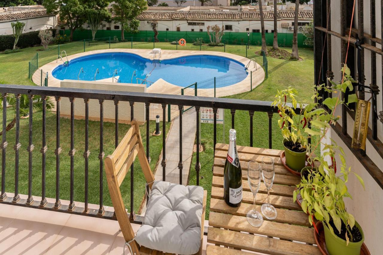 Lovely Apartment Next To The Beach Torremolinos Exterior foto