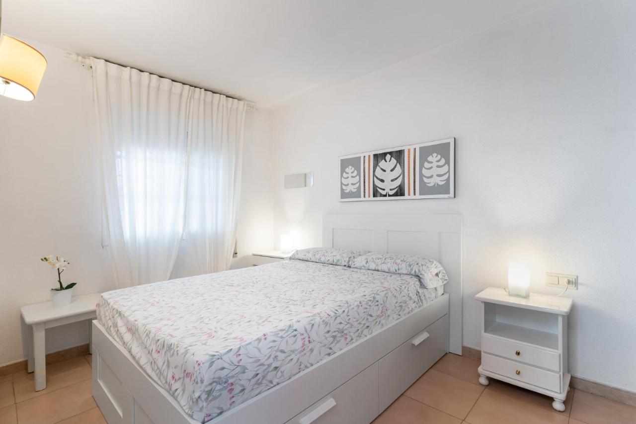 Lovely Apartment Next To The Beach Torremolinos Exterior foto